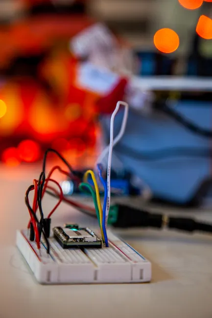 Detail Arduino Projekt Mit Leds Auf Breadboard Foto Number 3