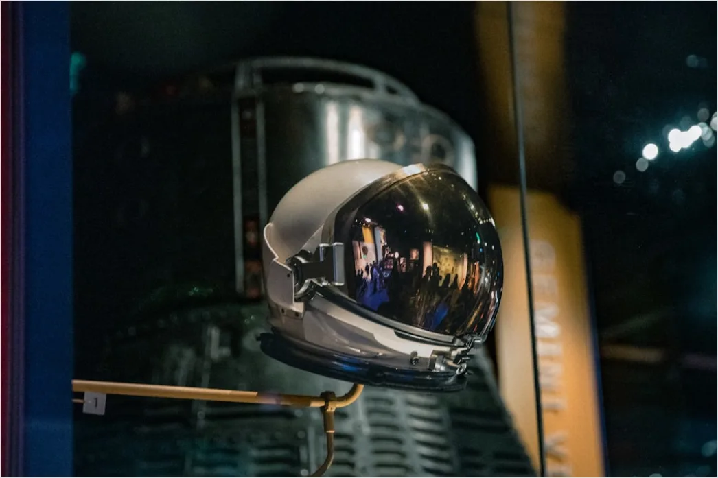 Detail Astronaut Helm Reflexion Weltraum Foto Number 8