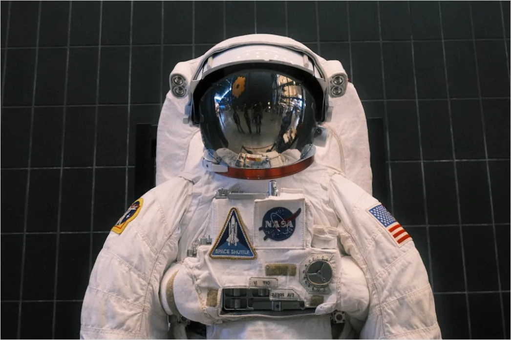 Detail Astronaut Helm Reflexion Weltraum Foto Number 10