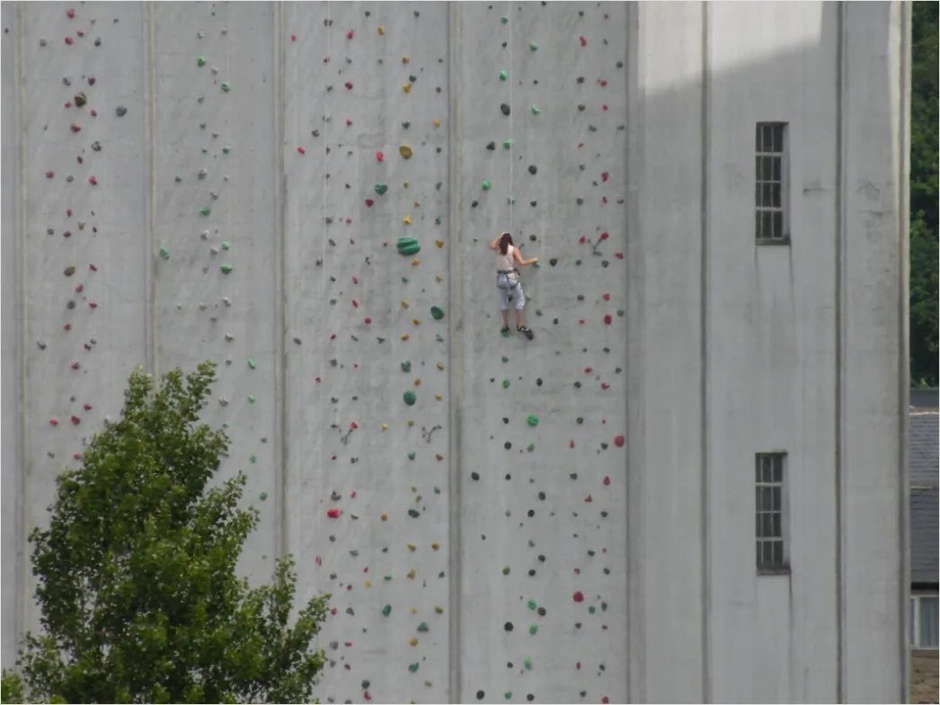 Detail Bouldern Outdoor Crashpad Und Kletterer Number 11