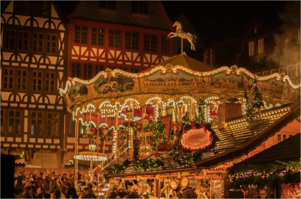 Bratwurst Auf Weihnachtsmarkt Dampf Atmosphaere C6a5