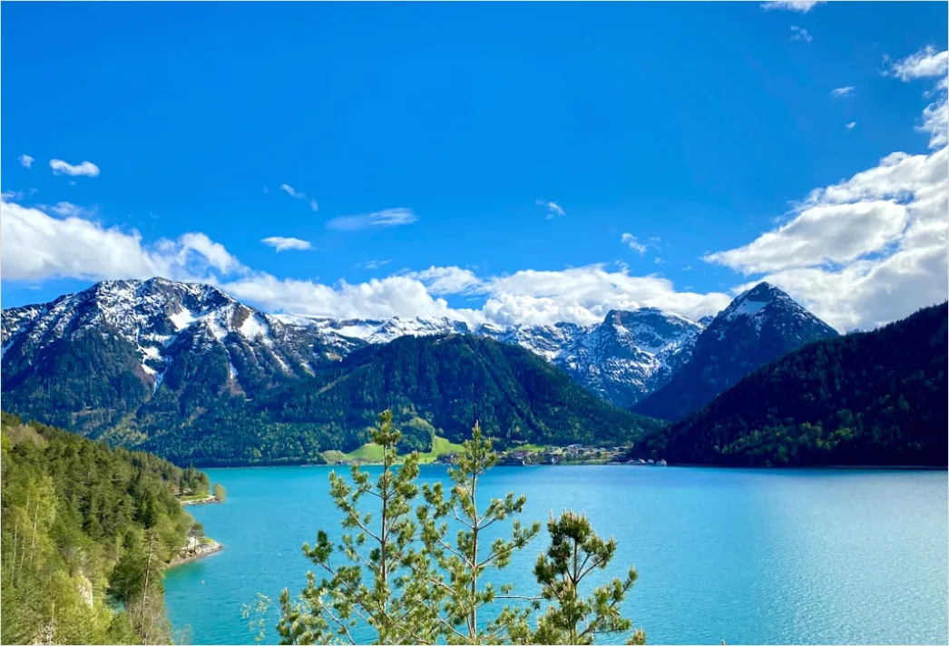 Detail Eibsee Türkis Wasser Mit Bergkulisse Sommer Number 5