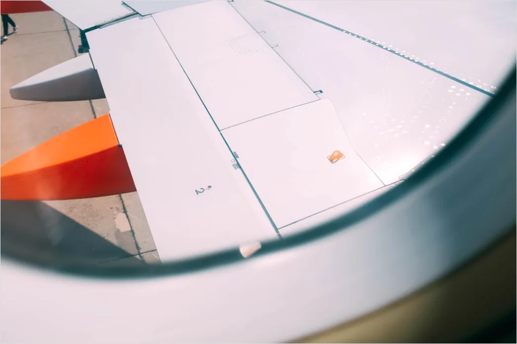 Detail Flugzeugessen Tablett Auf Klapptisch Nahaufnahme Number 8