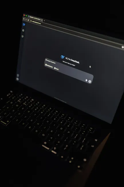 Detail Generative Ki Prompt Auf Computer Bildschirm Foto Dark Mode Number 12