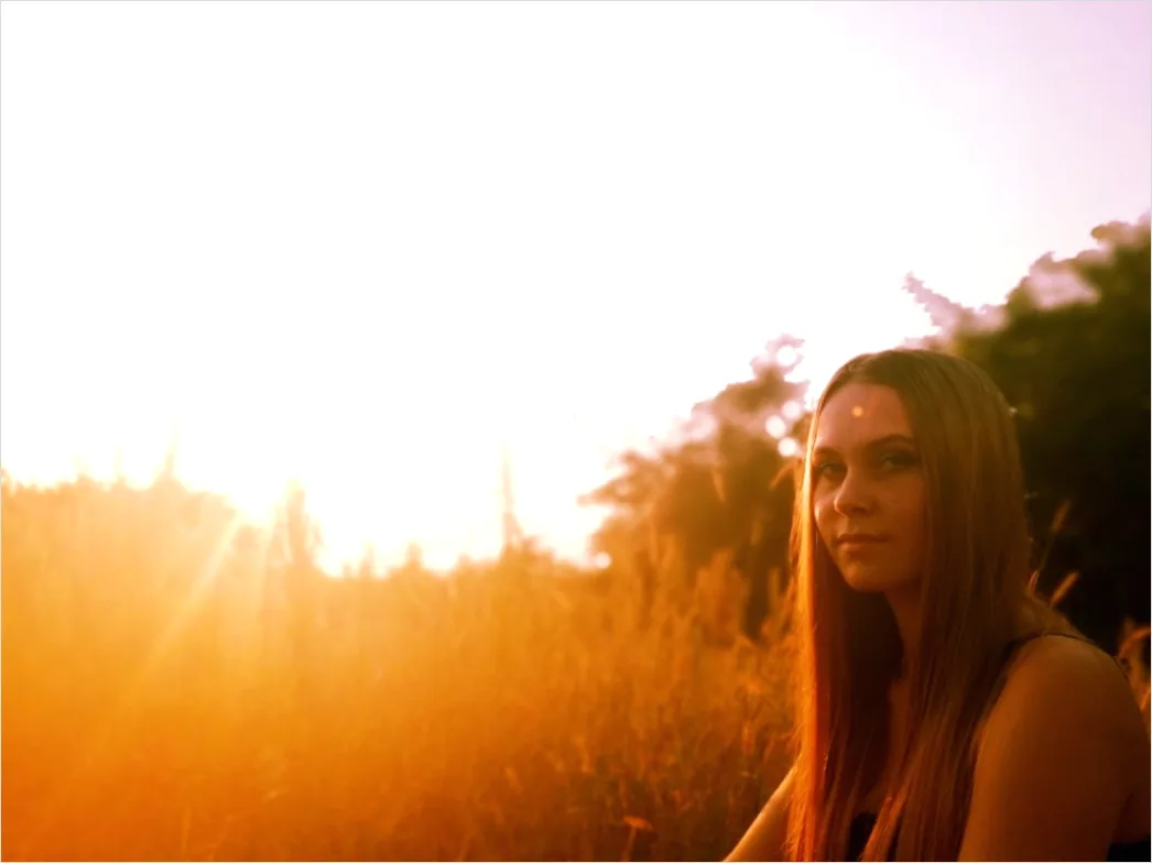 Goldene Stunde Portrait Im Urlaub Natuerliche Lichtstimmung Bfed