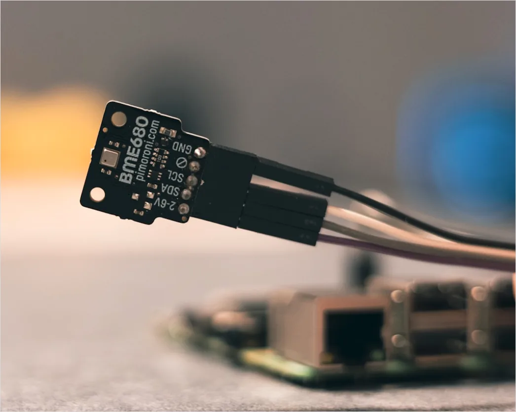 Iot Sensor Am Fenster Kontakt Sensor Foto Nahaufnahme 8d84