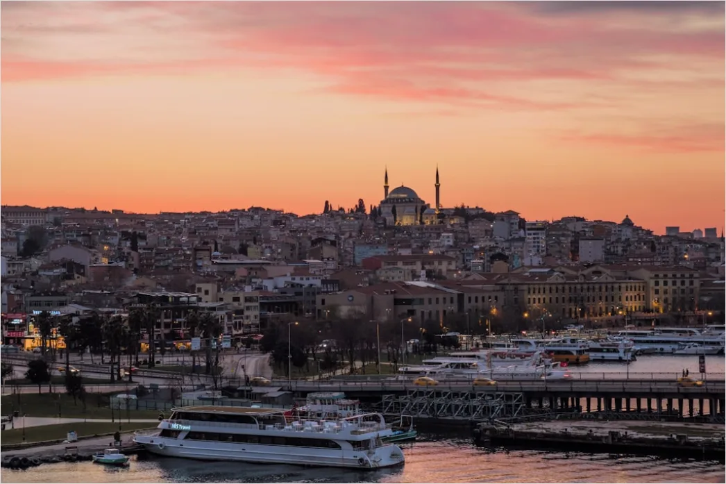Detail Istanbul Hagia Sophia Skyline Bei Sonnenuntergang Number 7