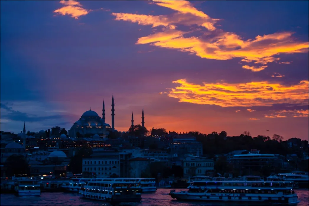 Detail Istanbul Hagia Sophia Skyline Bei Sonnenuntergang Number 10