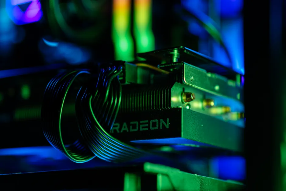 Detail Krypto Mining Rig Grafikkarten Foto Serverraum Number 8