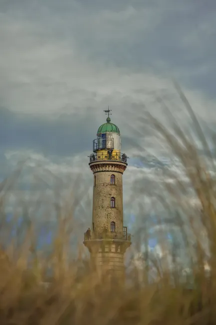 Leuchtturm An Der Nordseekueste Dramatische Wolken 3d02