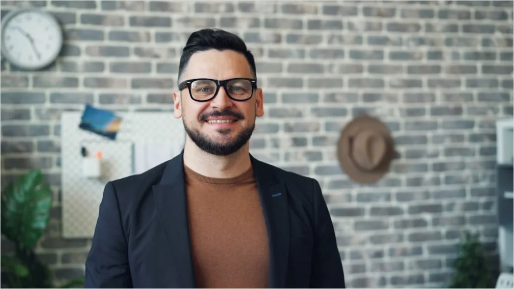 Manager Portrait Mann Im Anzug Im Modernen Office Foto Ae95