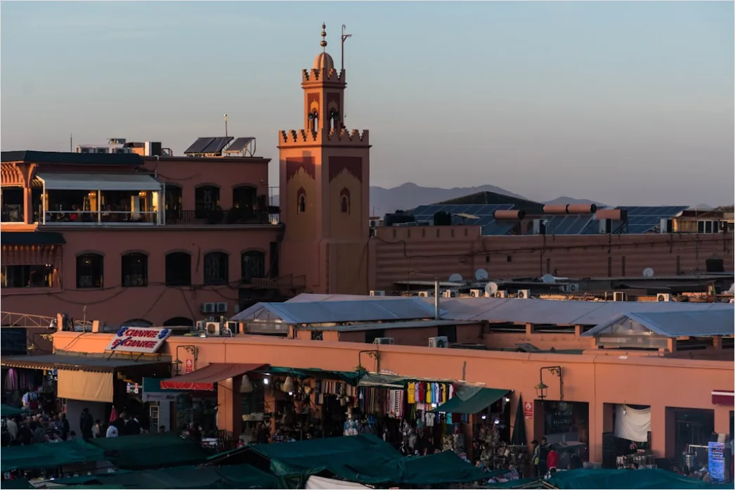 Detail Marrakesch Souk Gasse Mit Laternen Stimmung Number 3