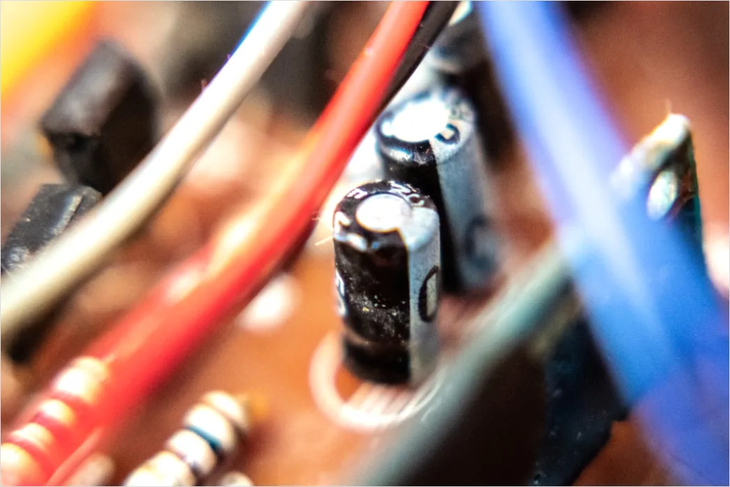 Detail Mikrocontroller Projekt Breadboard Kabel Nahaufnahme Foto Number 10