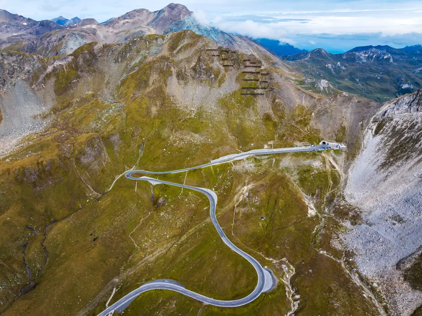 Detail Motorrad Tour Auf Passstraße Alpen Kurven Number 2