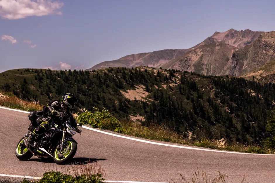 Detail Motorrad Tour Auf Passstraße Alpen Kurven Number 17