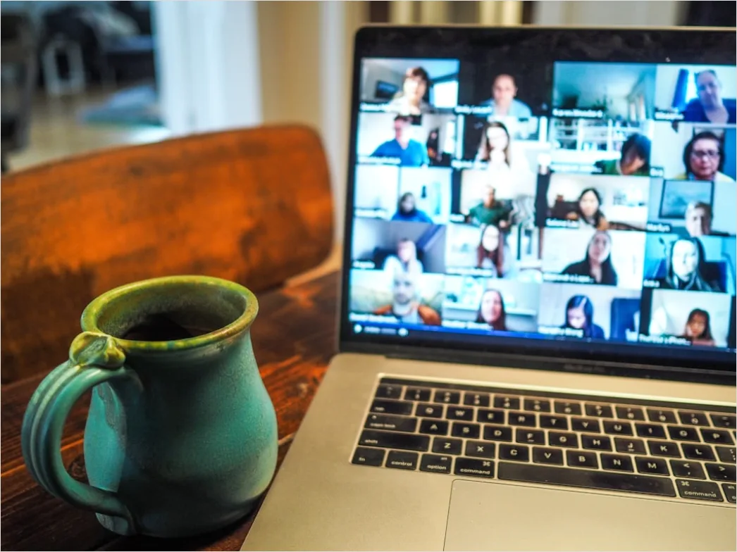 Online Meeting Notizen Machen Im Homeoffice Foto 31ae