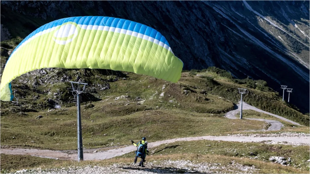 Paragliding Ueber Alpen Panorama Von Oben Aa93