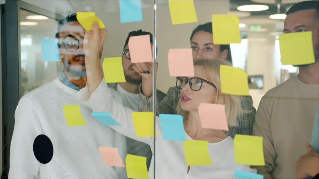Produktdesign Sprint Brainstorming Im Team Foto 74f5