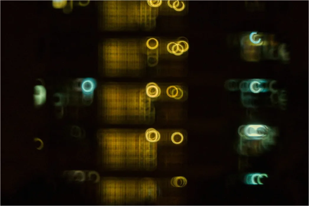 Detail Quantencomputer Konzept Abstrakt Leuchtende Qubits Bild Number 16