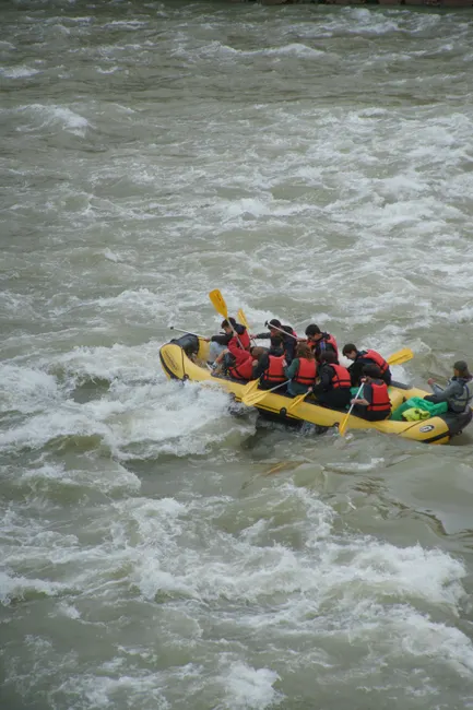Detail Rafting Wildwasser Stromschnellen Team Action Number 16