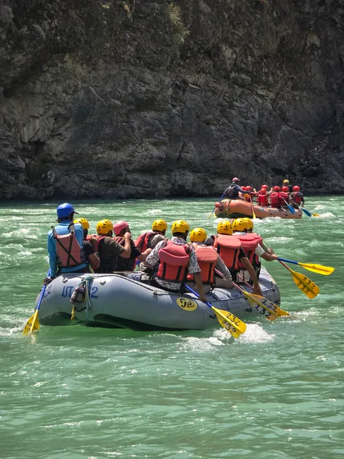 Detail Rafting Wildwasser Stromschnellen Team Action Number 18