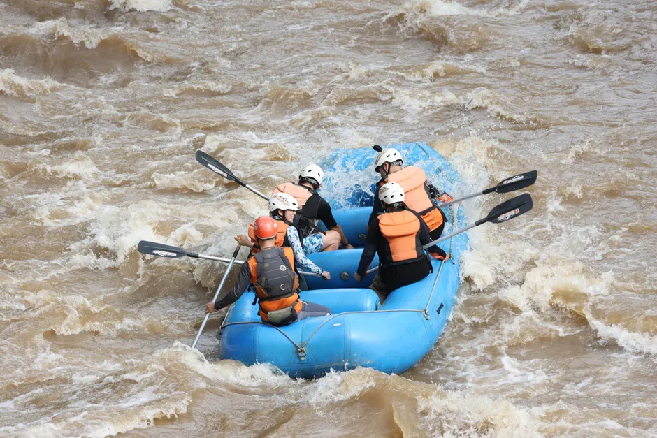 Detail Rafting Wildwasser Stromschnellen Team Action Number 19