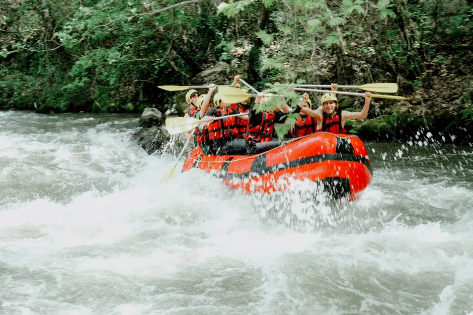 Detail Rafting Wildwasser Stromschnellen Team Action Number 5