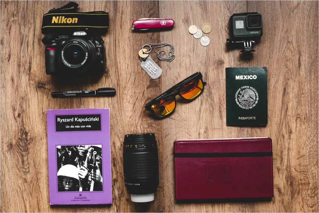 Detail Reisesouvenirs Ausbreiten Auf Tisch Flat Lay Number 3