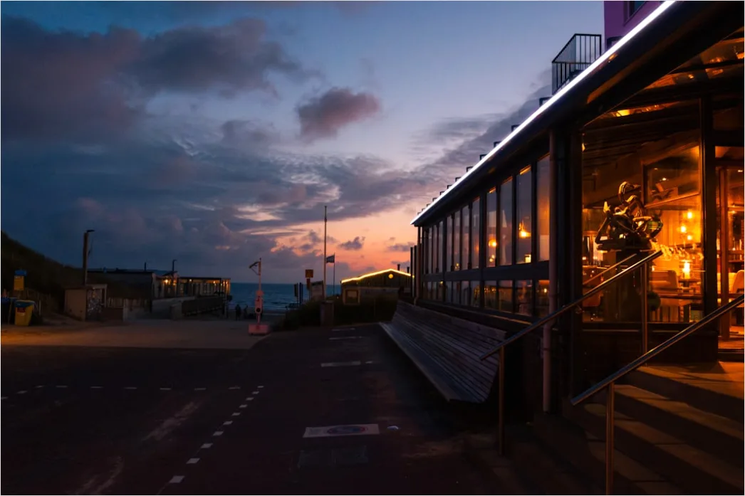 Detail Restaurant Terrasse Am Meer Abendstimmung Number 4