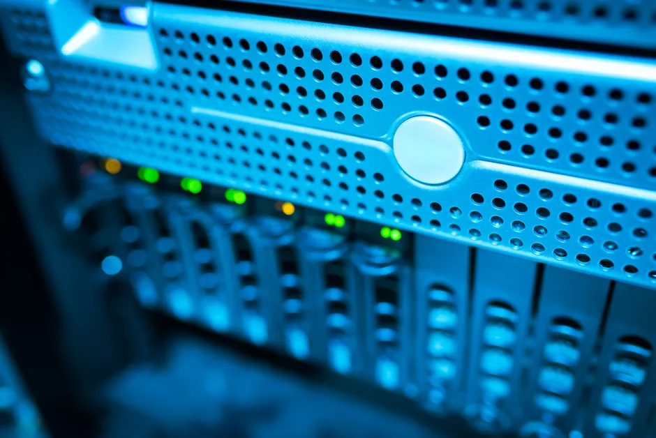 Detail Server Rack Im Rechenzentrum Mit Blauen Leds Foto Number 12