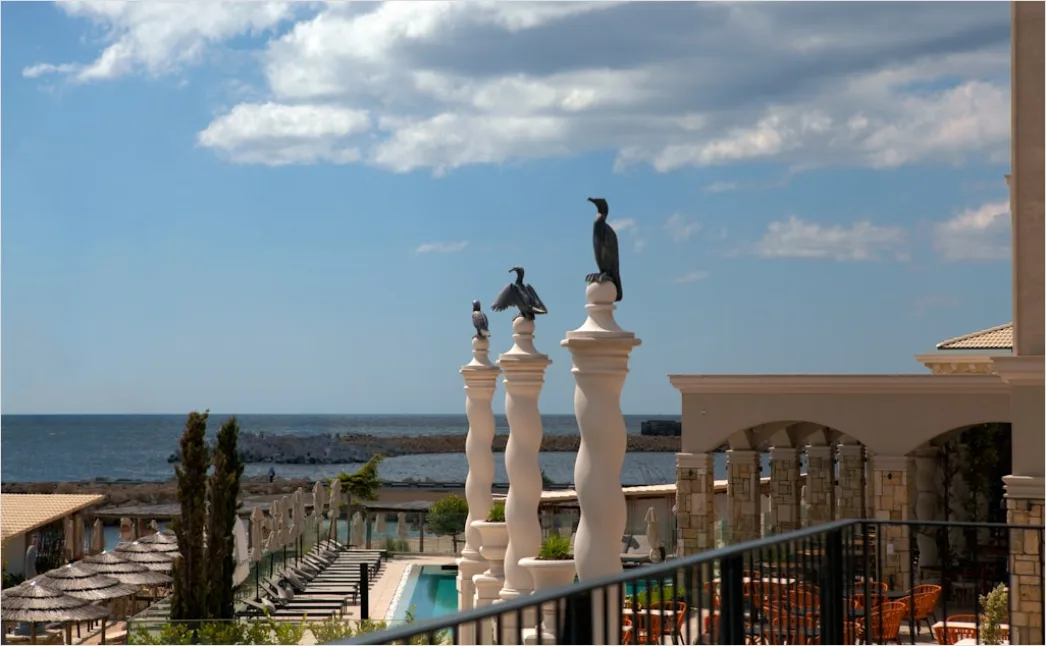 Detail Strandhotel Balkon Blick Aufs Meer Sommer Number 13