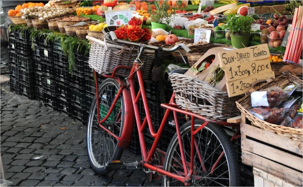 Detail Traditioneller Markt Obst Und Gemüse Stände Number 5