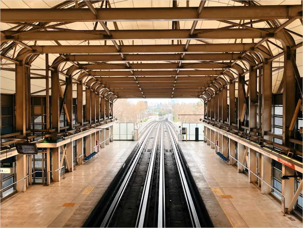 Detail U Bahn Station Architektur Symmetrische Perspektive Number 13