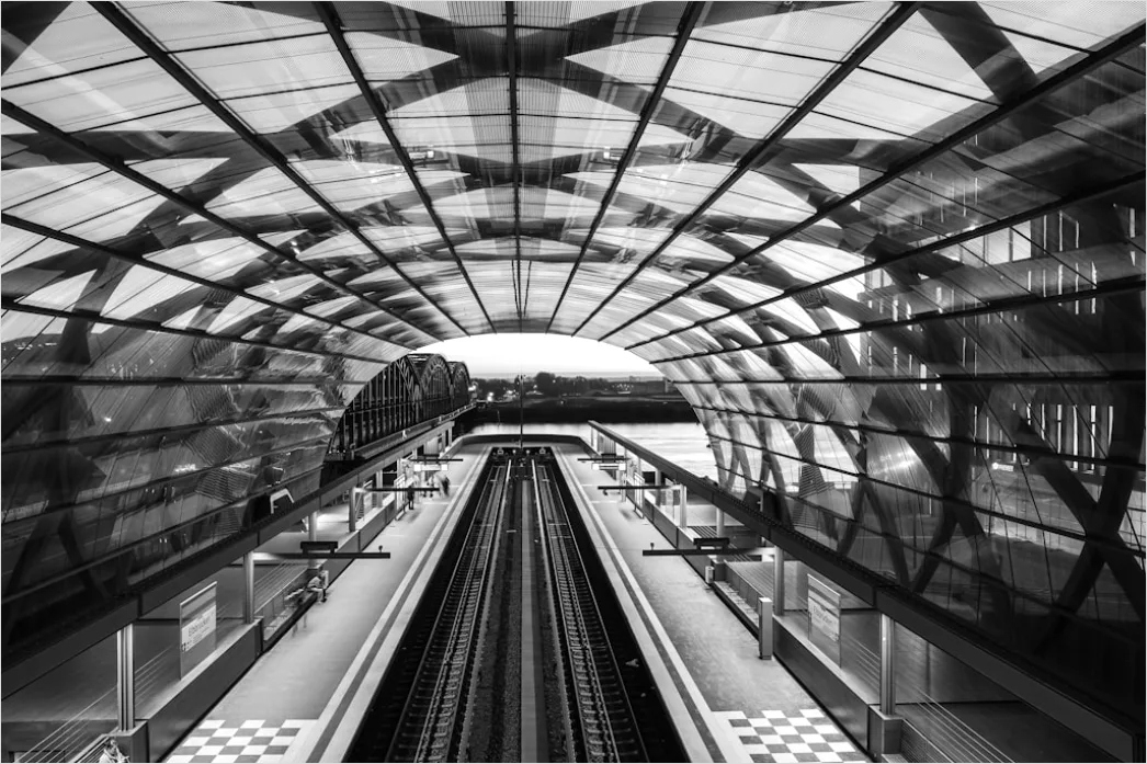 Detail U Bahn Station Architektur Symmetrische Perspektive Number 6