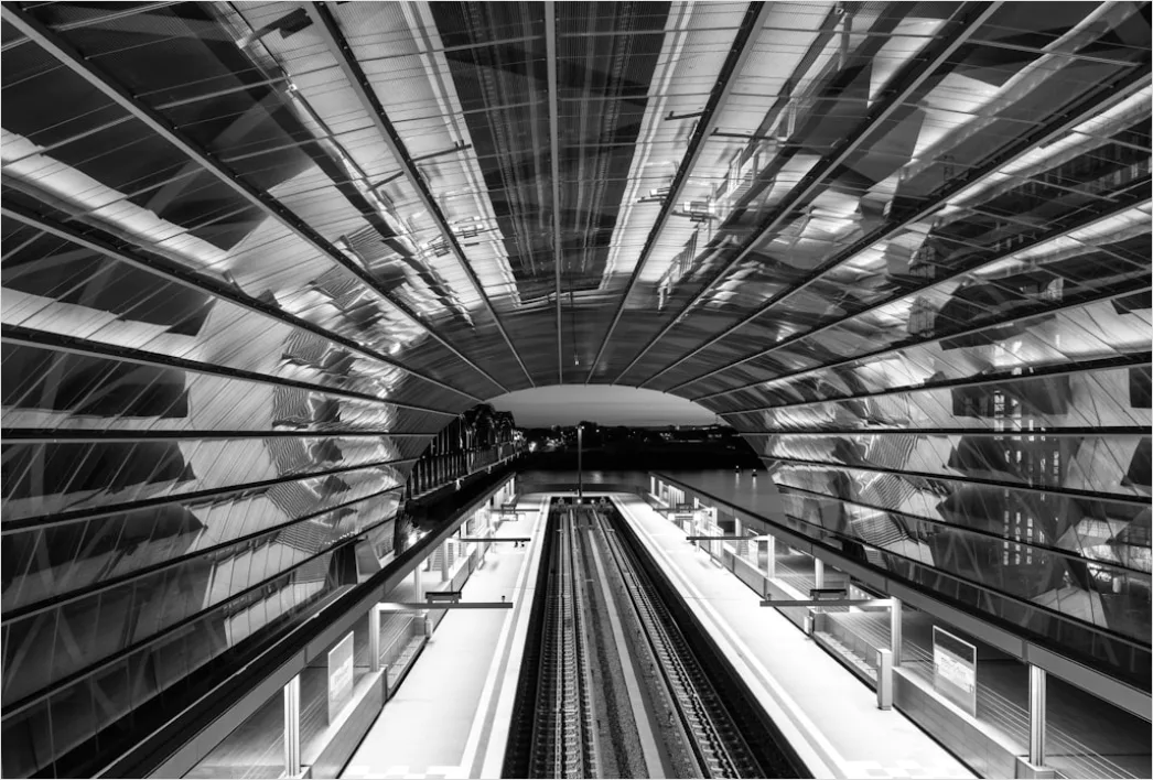 Detail U Bahn Station Architektur Symmetrische Perspektive Number 7