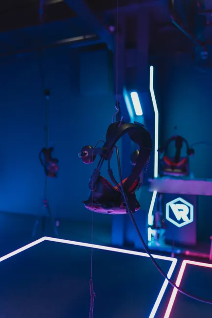 Detail Virtual Reality Headset Im Gaming Raum Foto Neon Number 11