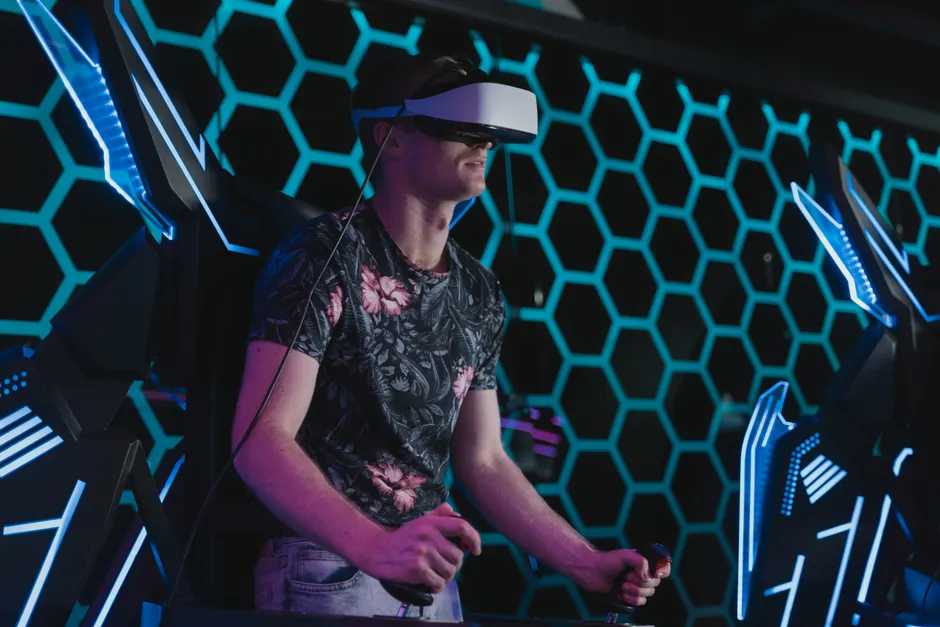 Detail Virtual Reality Headset Im Gaming Raum Foto Neon Number 20