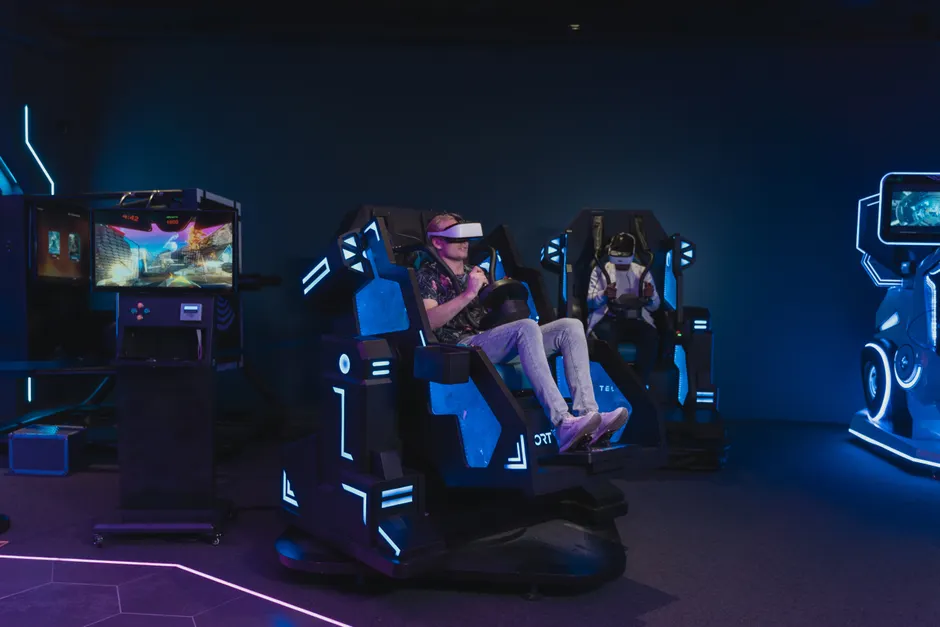 Detail Virtual Reality Headset Im Gaming Raum Foto Neon Number 9