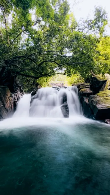 Detail Wasserfall Im Dschungel Tropische Natur Number 17