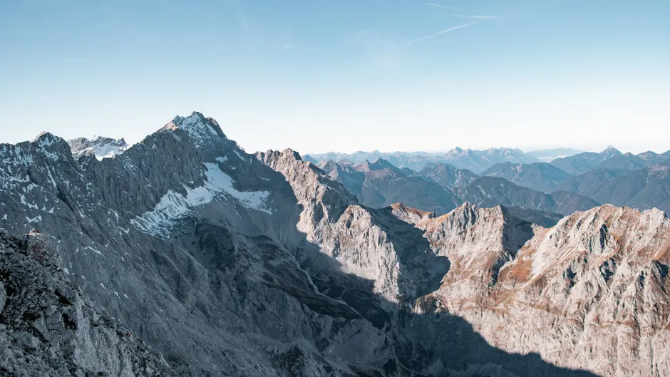 Detail Zugspitze Gipfelblick Wolkenmeer Panorama Number 7