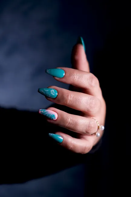 Detail Aura Nails Farbverlauf Trend Nahaufnahme Number 15
