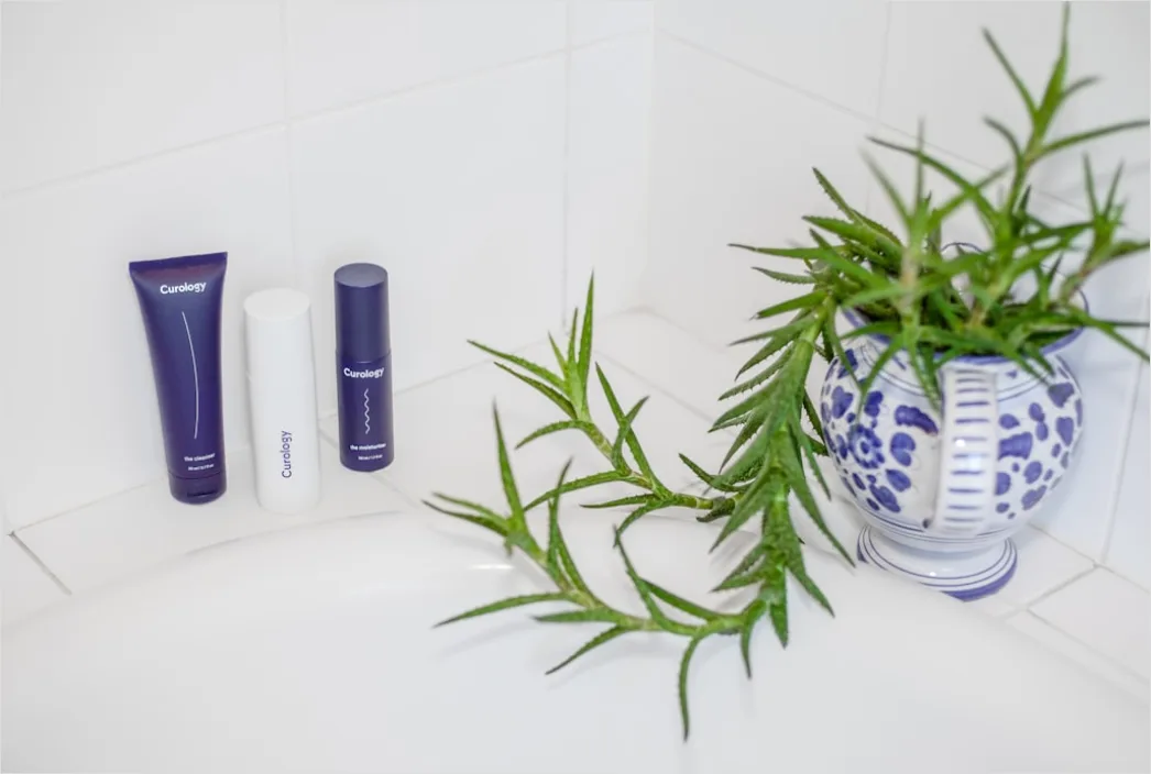 Badezimmer Aesthetik Skincare Regal Organisiert Foto A903
