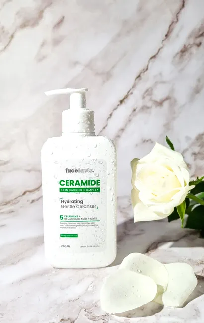 Barriere Staerken Ceramide Creme Nahaufnahme 9469