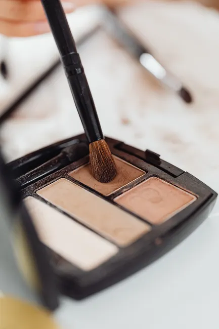 Bronzer Richtig Platzieren Rundes Gesicht Foto Dbde
