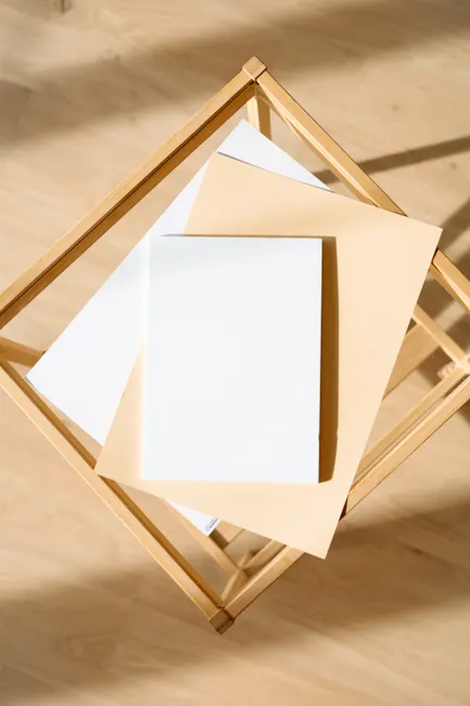 Detail Buchcover Design Mockup Auf Holztisch Flat Lay Number 15