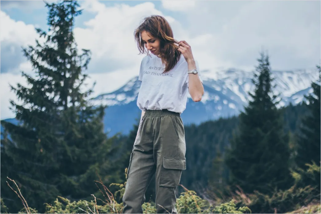 Cargo Pants Outfit Damen Urban Look Foto Fcbc