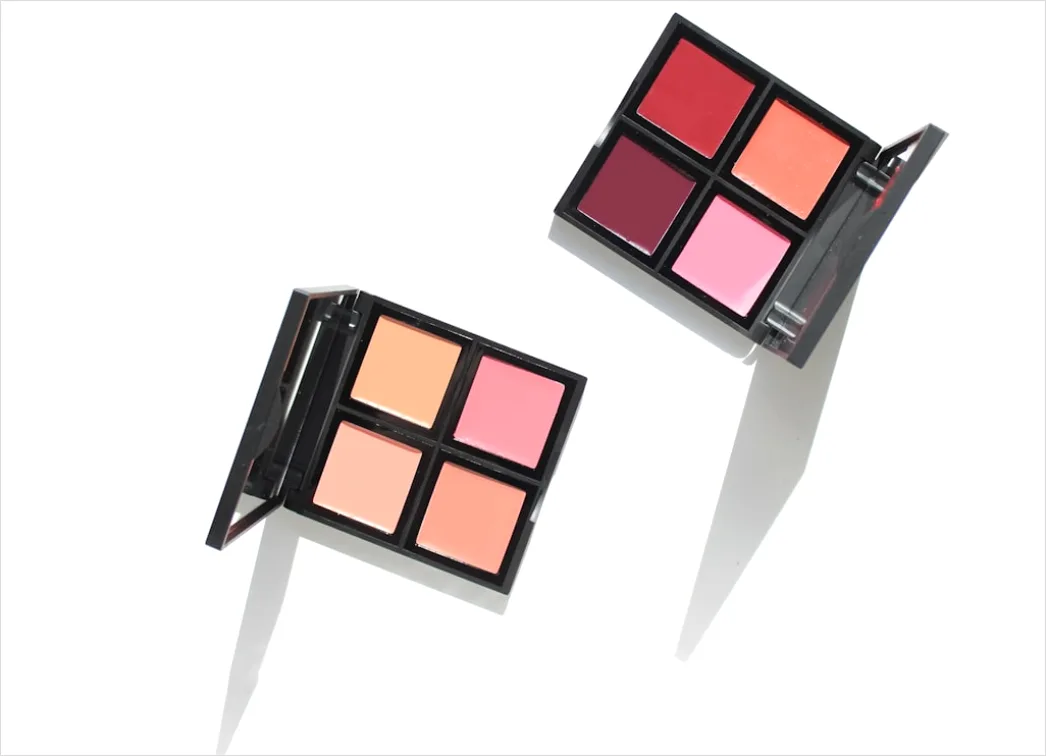 Creme Blush Statt Puder Reife Haut Foto