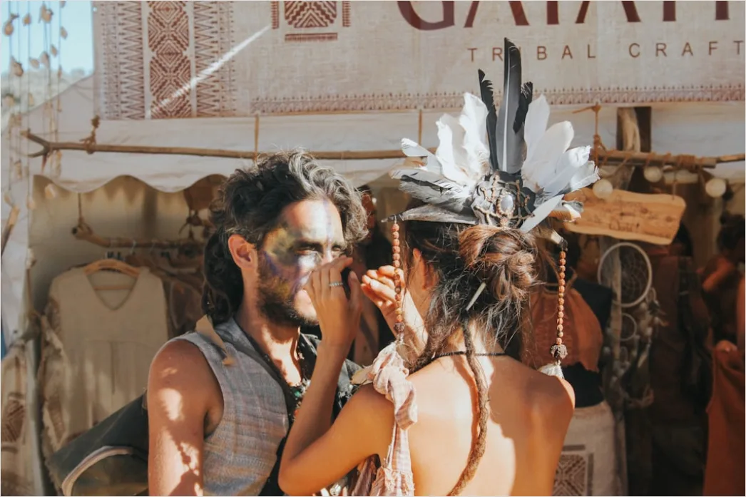 Detail Festival Outfit Boho Mit Fringe Foto Number 6