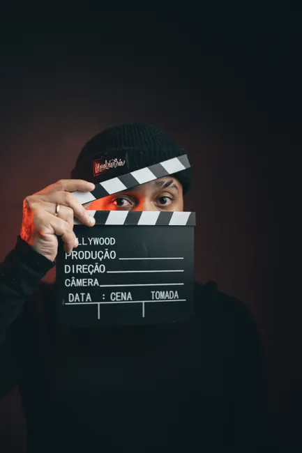 Detail Filmklappe Clapperboard In Hand Studio Foto Number 16