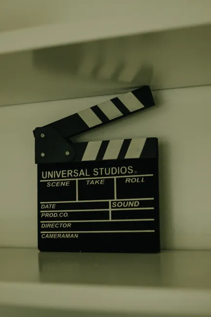 Detail Filmklappe Clapperboard In Hand Studio Foto Number 17